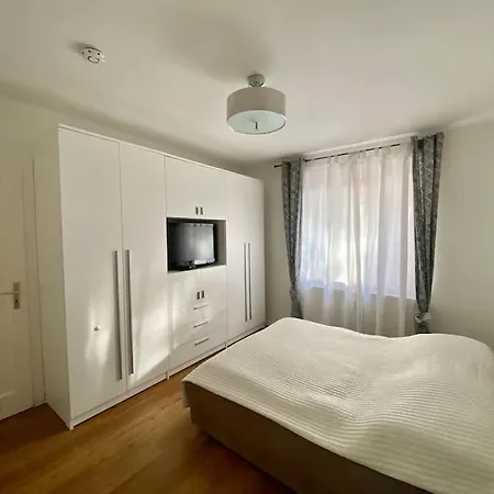 2 Zimmer Im Zentrum Von List *